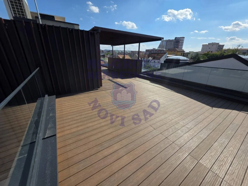 stan na prodaju Novi Sad 430m2 574195