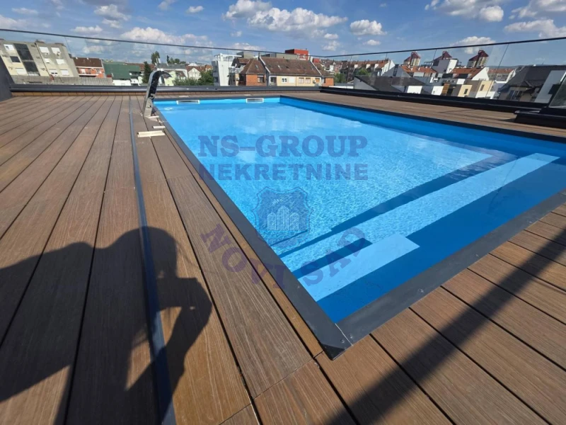 stan na prodaju Novi Sad 430m2 574195