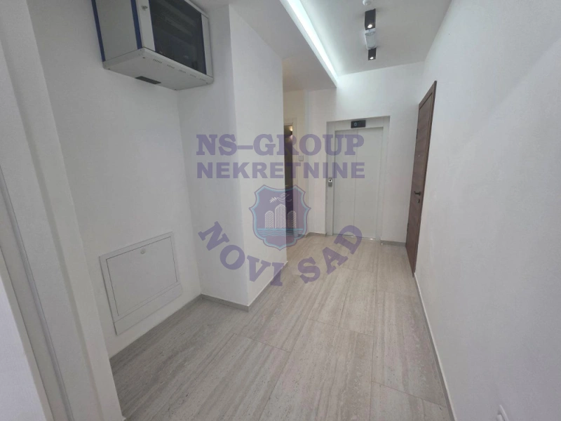 stan na prodaju Novi Sad 368m2 574192