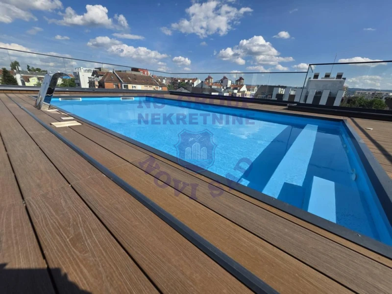 stan na prodaju Novi Sad 430m2 574195