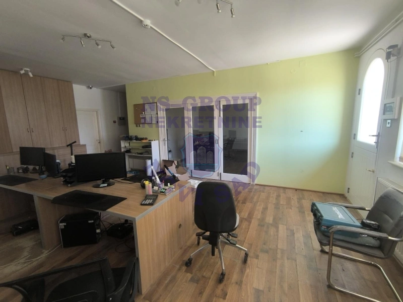 kuca na prodaju Beočin 1000m2 574469