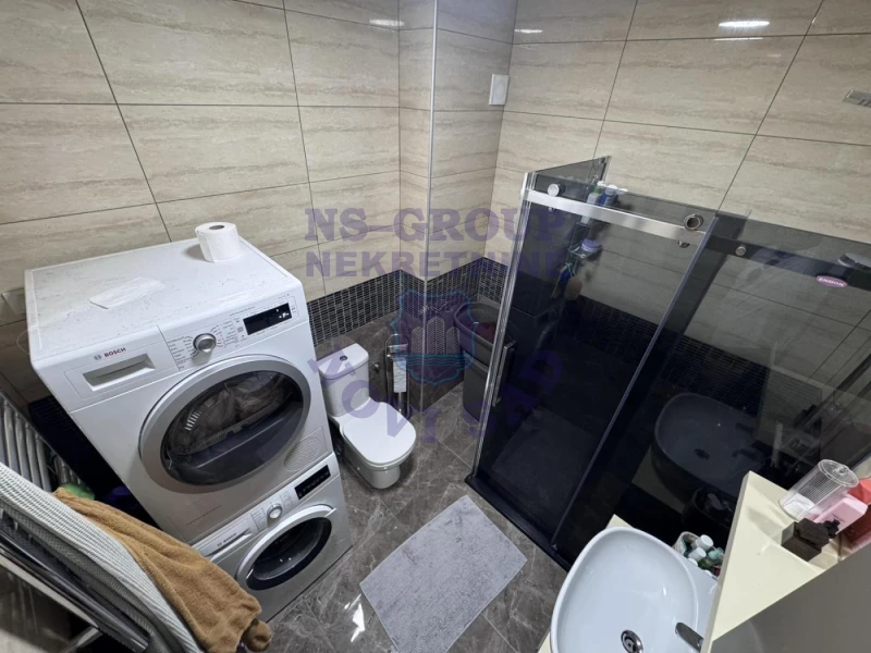 stan na prodaju Novi Sad 74m2 572044