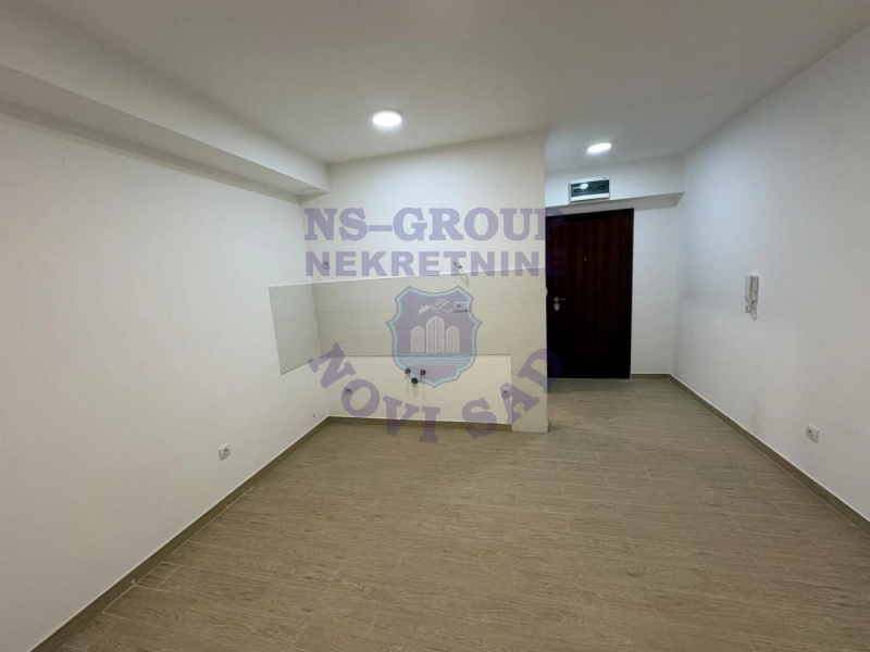 stan na prodaju Veternik 18m2 573538