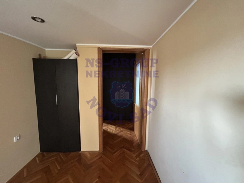 stan na prodaju Novi Sad 70m2 574301