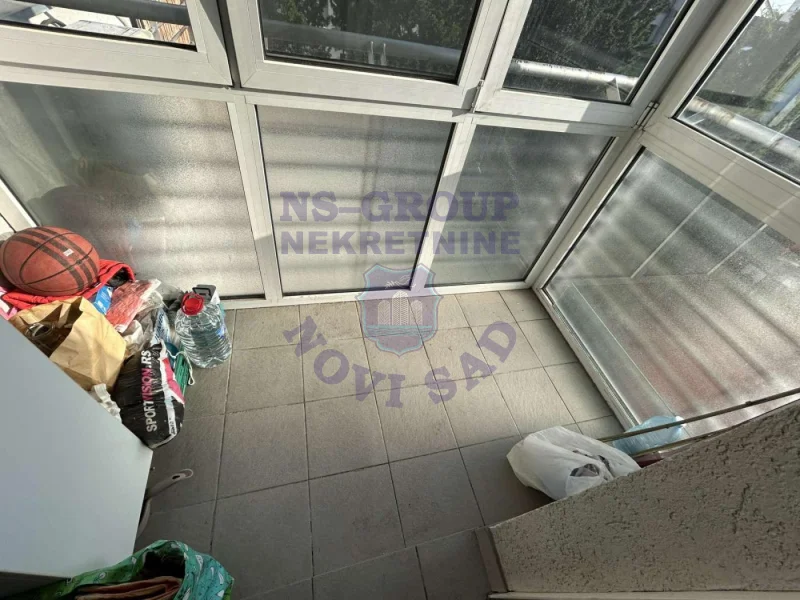 stan na prodaju Novi Sad 70m2 574301