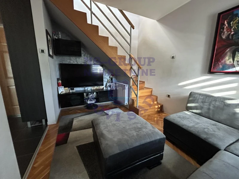 stan na prodaju Novi Sad 70m2 574301
