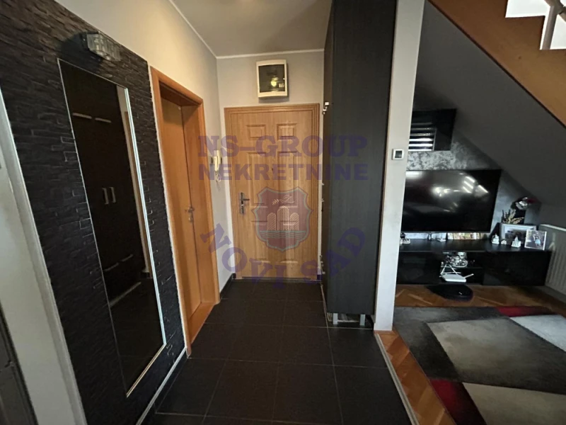 stan na prodaju Novi Sad 70m2 574301