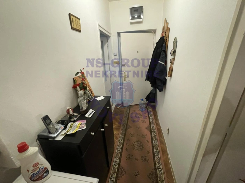 stan na prodaju Novi Sad 40m2 574561