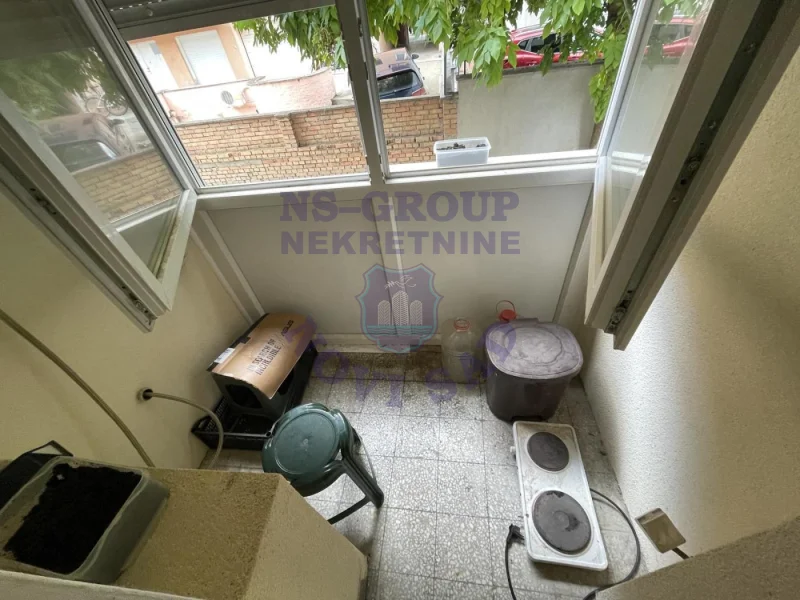 stan na prodaju Novi Sad 40m2 574561
