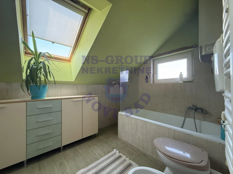Stan na prodaju Novi Sad 77m2, 574542