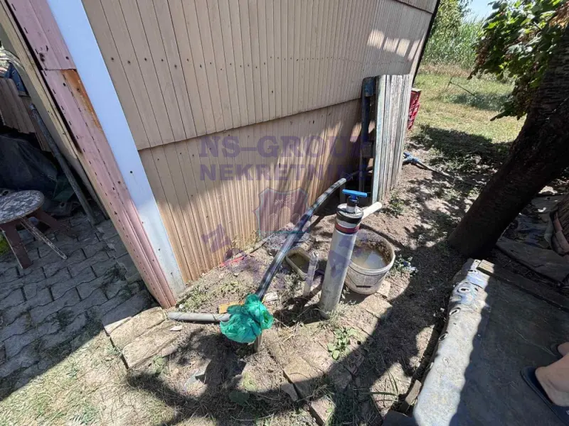 plac na prodaju Bački Jarak 978m2 574642
