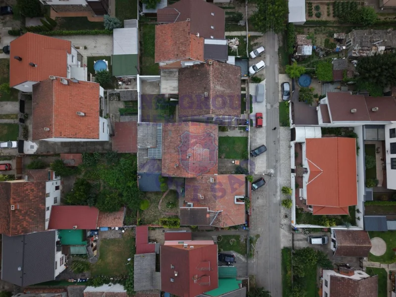 kuca na prodaju Petrovaradin 230m2 573896