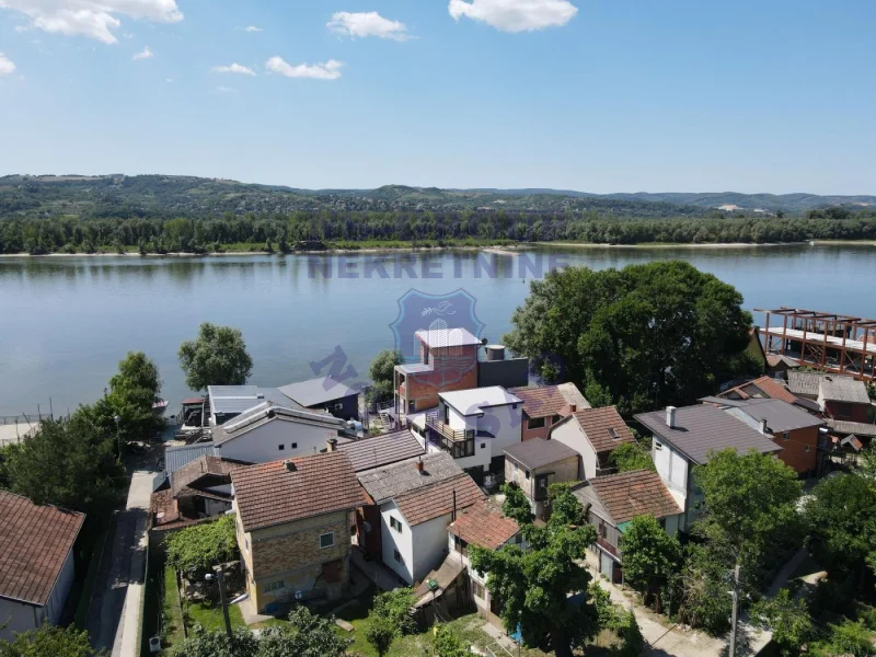 Kuća na prodaju Novi Sad 21m2, 574306