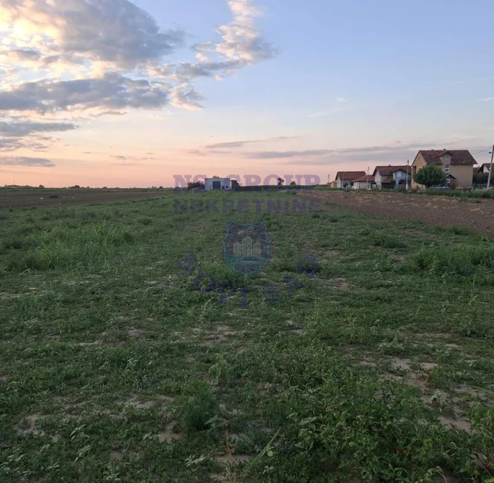 plac na prodaju Futog, 734m2 574571
