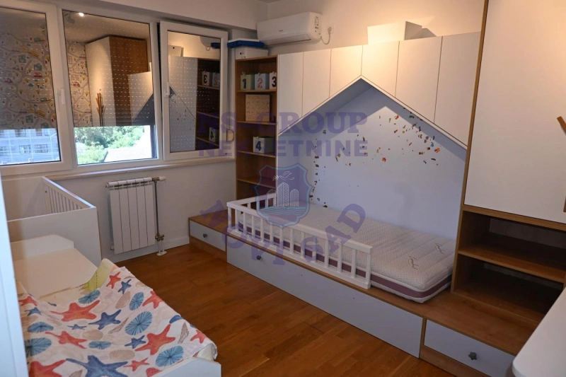 stan na prodaju Novi Sad 132m2 574667