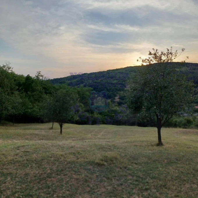 plac na prodaju Jazak, 3910m2 573681