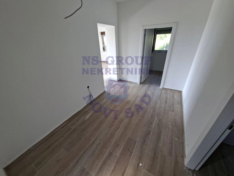 kuca na prodaju Sremska Kamenica 33m2 572848