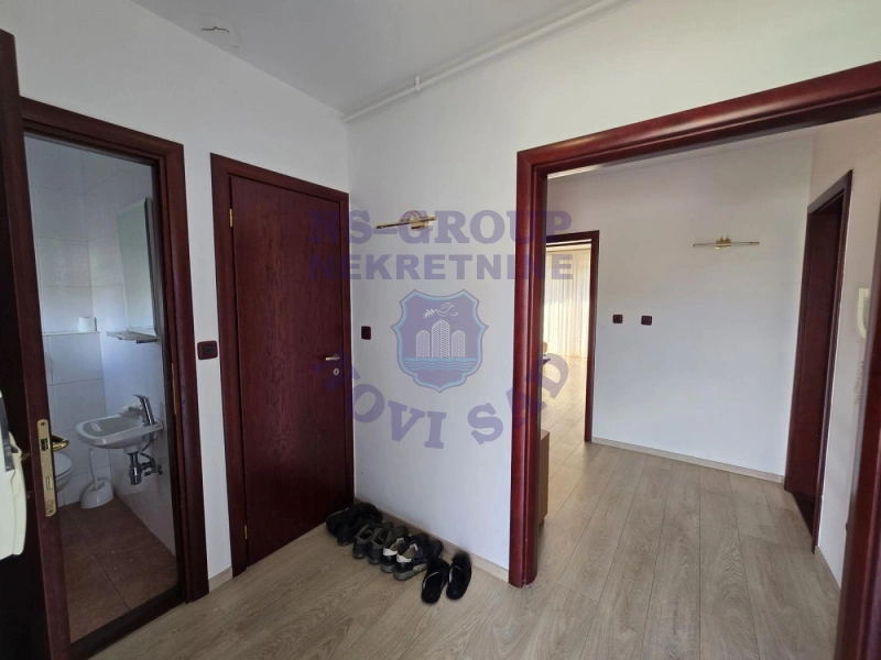 Kuća na prodaju Novi Sad 222m2, 574225