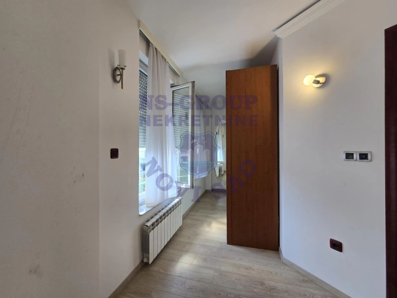 Kuća na prodaju Novi Sad 222m2, 574225
