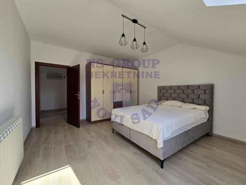 Kuća na prodaju Novi Sad 222m2, 574225