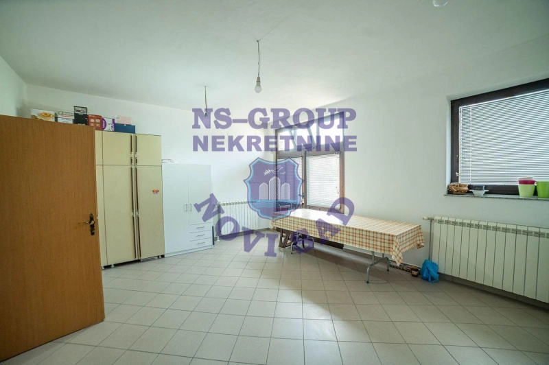 kuca na prodaju Futog 280m2 574739