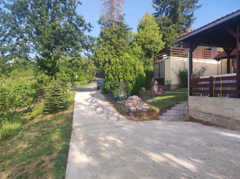 kuca na prodaju Sremska Kamenica 207m2 574547