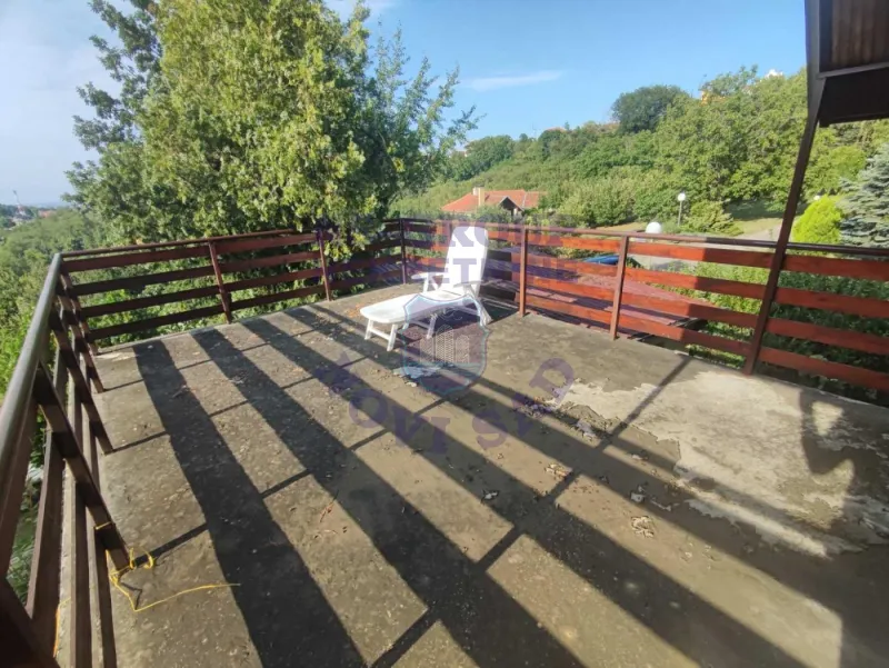 kuca na prodaju Sremska Kamenica 207m2 574547