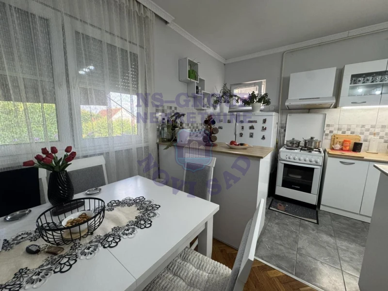 stan na prodaju Šajkaš 70m2 574740