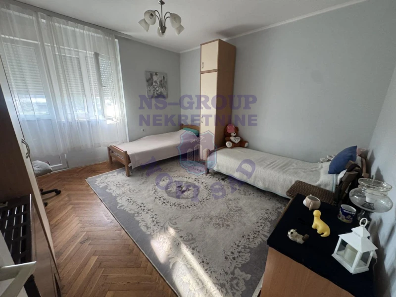 stan na prodaju Šajkaš 70m2 574740