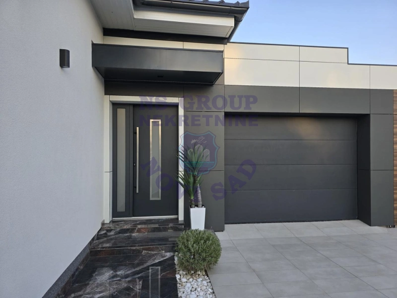 Kuća na prodaju Kisač 185m2, 574264