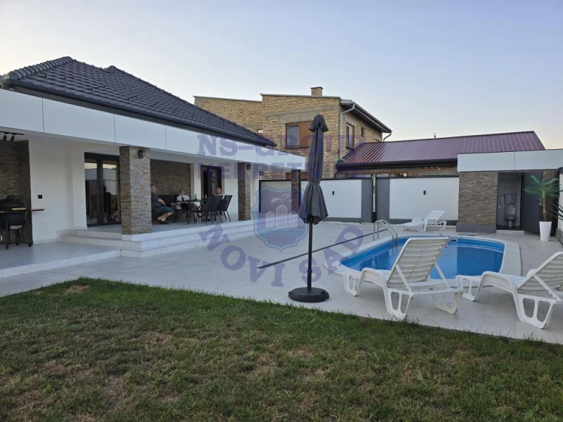 Kuća na prodaju Kisač 185m2, 574264