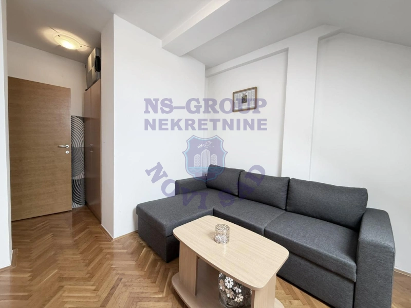 stan na prodaju Novi Sad 81m2 574773