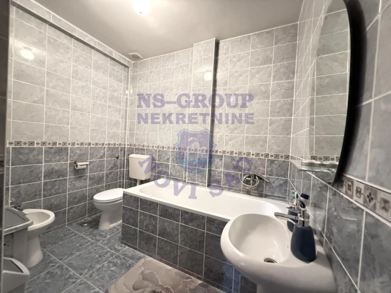 stan na prodaju Novi Sad 81m2 574773