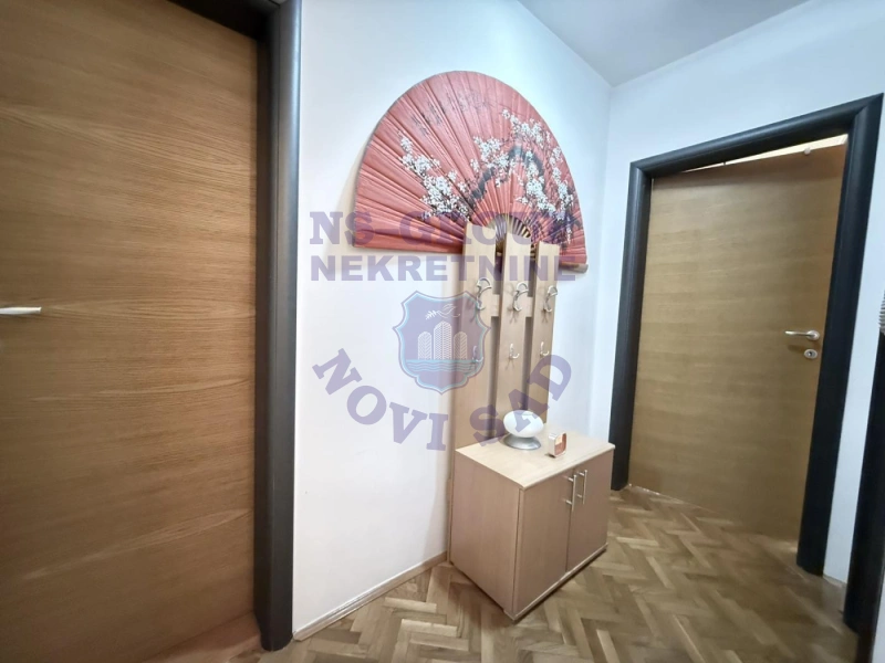 stan na prodaju Novi Sad 81m2 574773