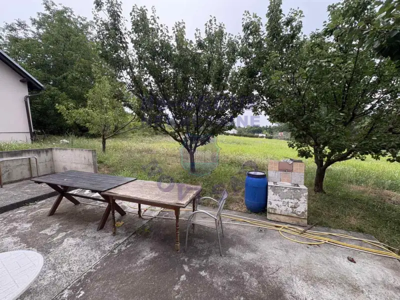 kuca na prodaju Sremski Karlovci 52m2 574784