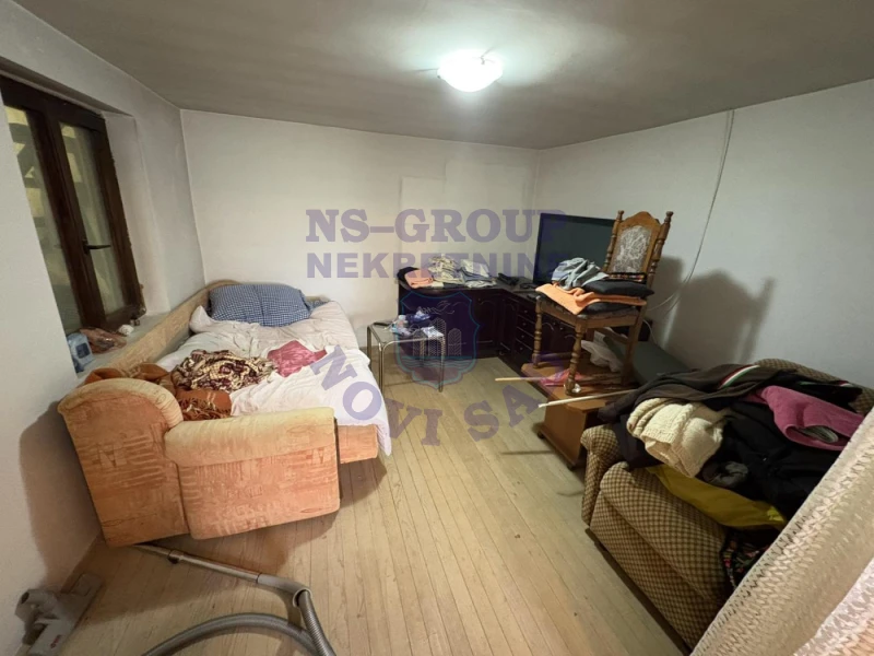 kuca na prodaju Sremski Karlovci 52m2 574784