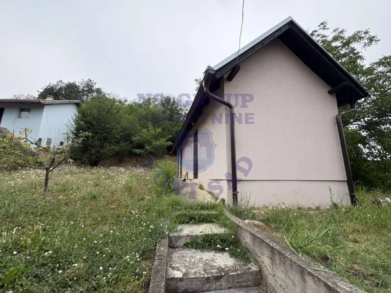 kuca na prodaju Sremski Karlovci 52m2 574784