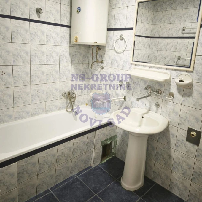 stan za izdavanje Novi Sad 77m2 16976