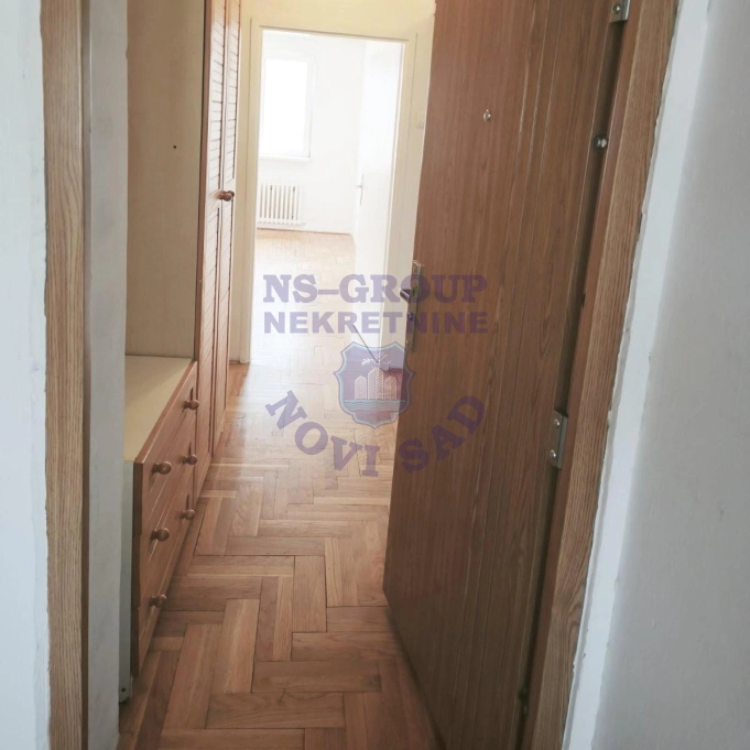 stan za izdavanje Novi Sad 77m2 16976