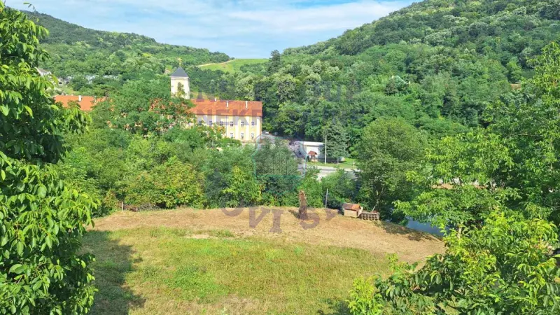 plac na prodaju Rakovac 1403m2 551519