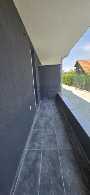 stan na prodaju Veternik 40m2 548598