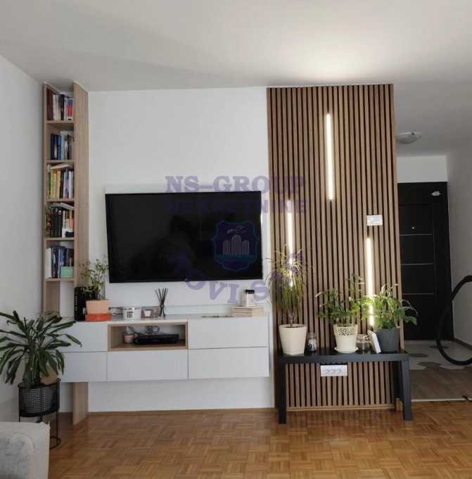 stan na prodaju Novi Sad 76m2 574808