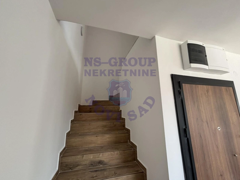 stan na prodaju Veternik 76m2 574874