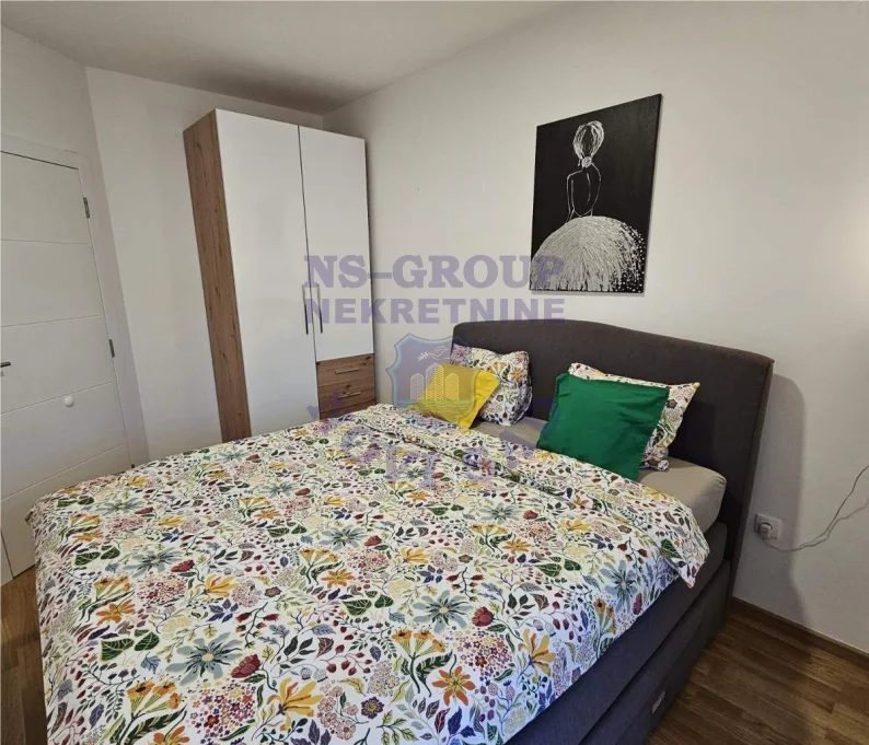 stan na prodaju Novi Sad 76m2 574883