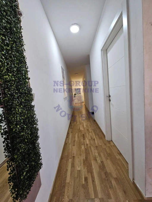 stan na prodaju Novi Sad 76m2 574883