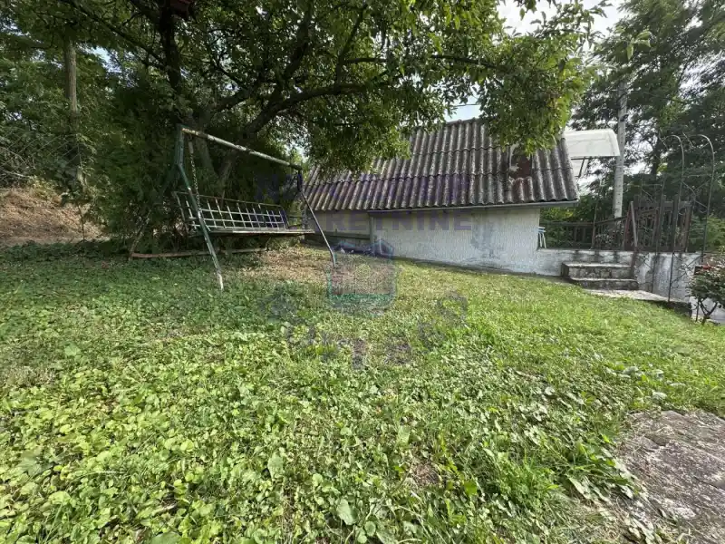 kuca na prodaju Čerević 33m2 574927