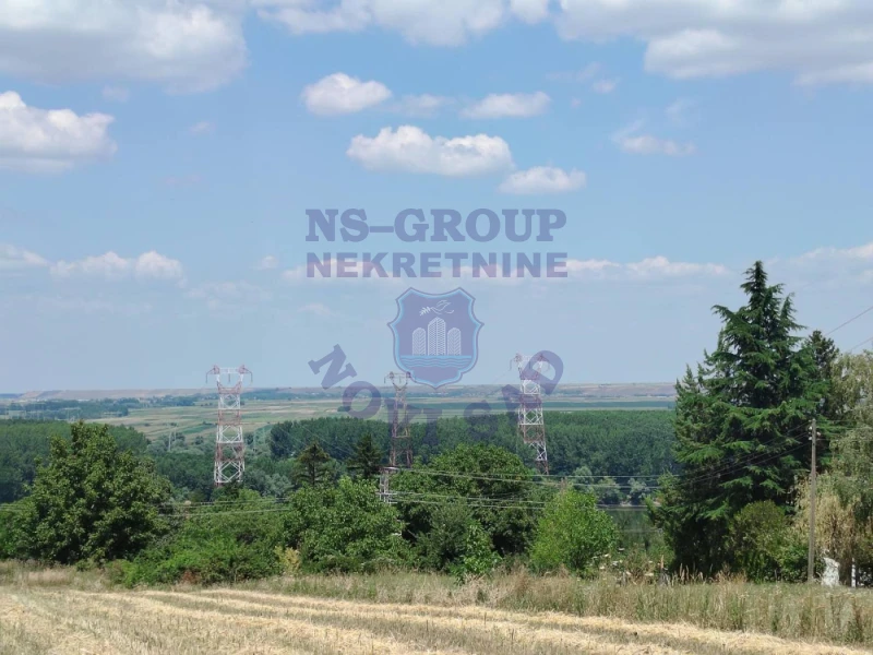 plac na prodaju Krčedin 1964m2 574904
