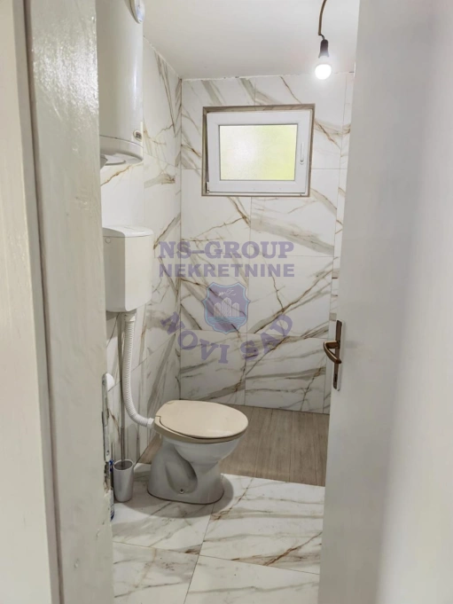 kuca na prodaju Ledinci 18m2 574615