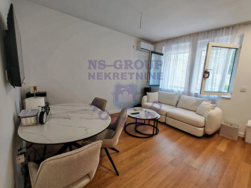 stan na prodaju Novi Sad, 37m2 574961