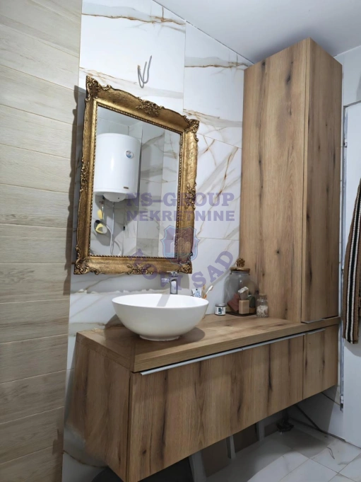 kuca na prodaju Ledinci 18m2 574615